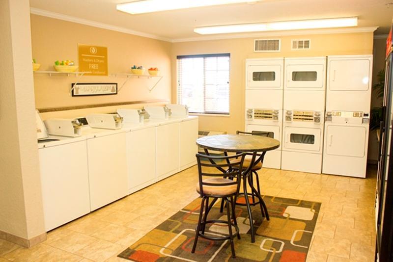 Sonesta Simply Suites Houston W Beltway Exteriör bild