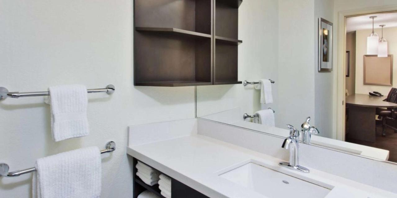 Sonesta Simply Suites Houston W Beltway Exteriör bild